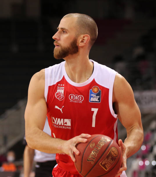 不仅是一个 不仅是一个