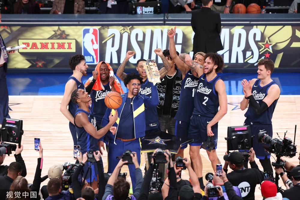 方散发出新 方散发出新