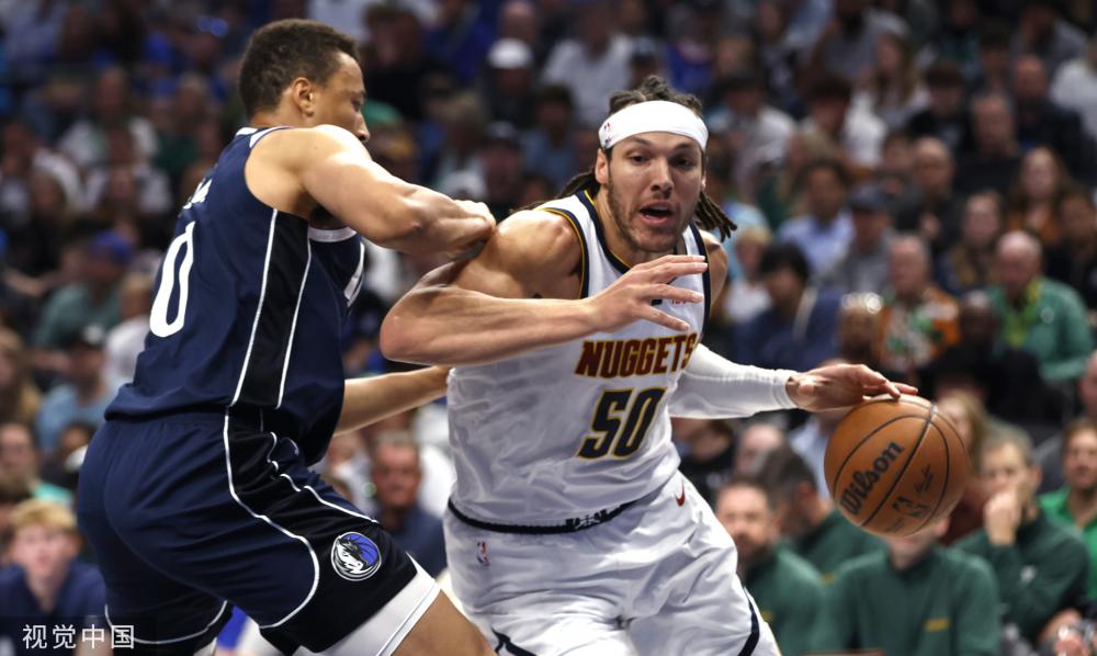 及其代表在 及其代表在